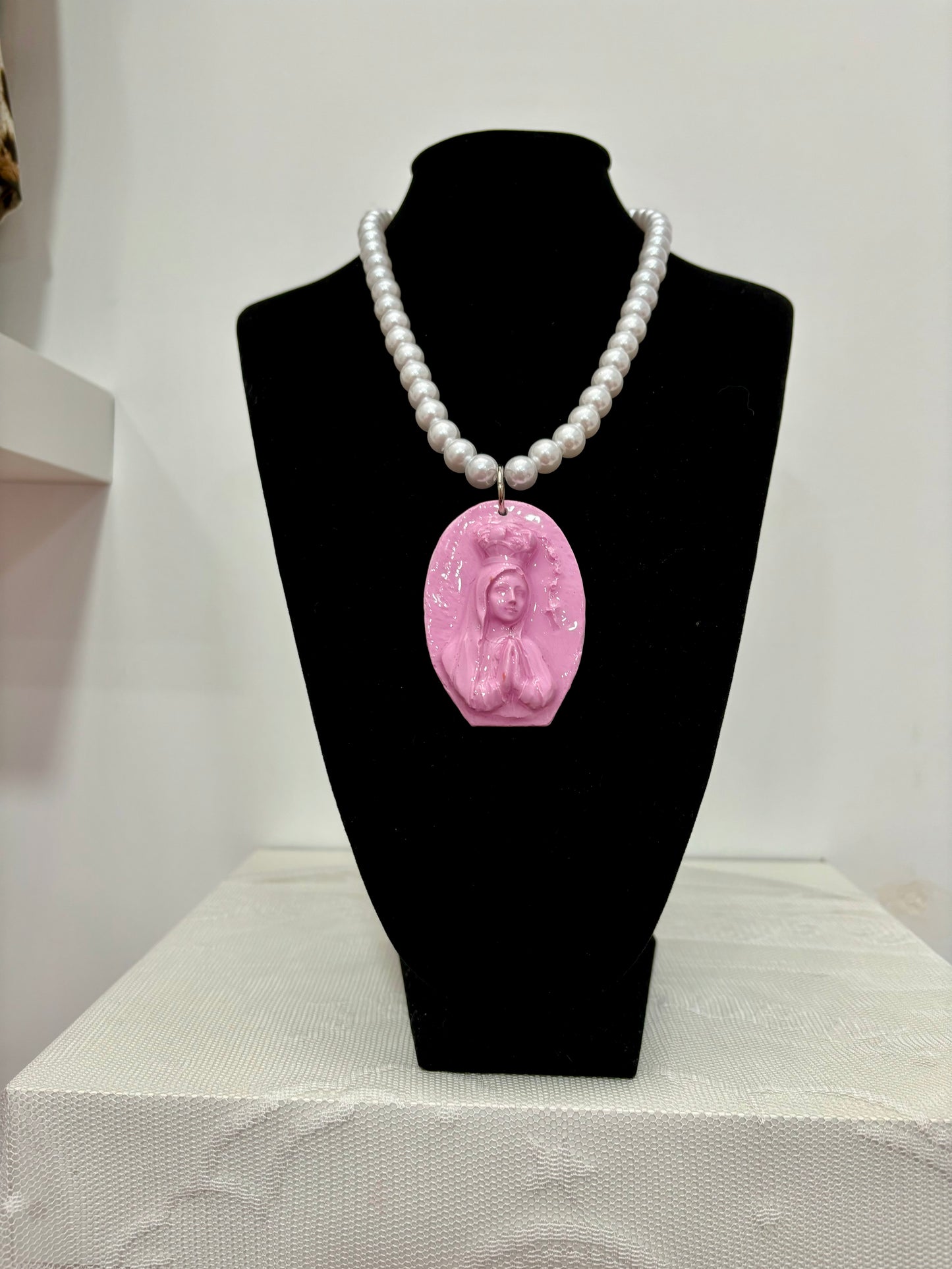 COLLAR VIRGENCITA ROSITA