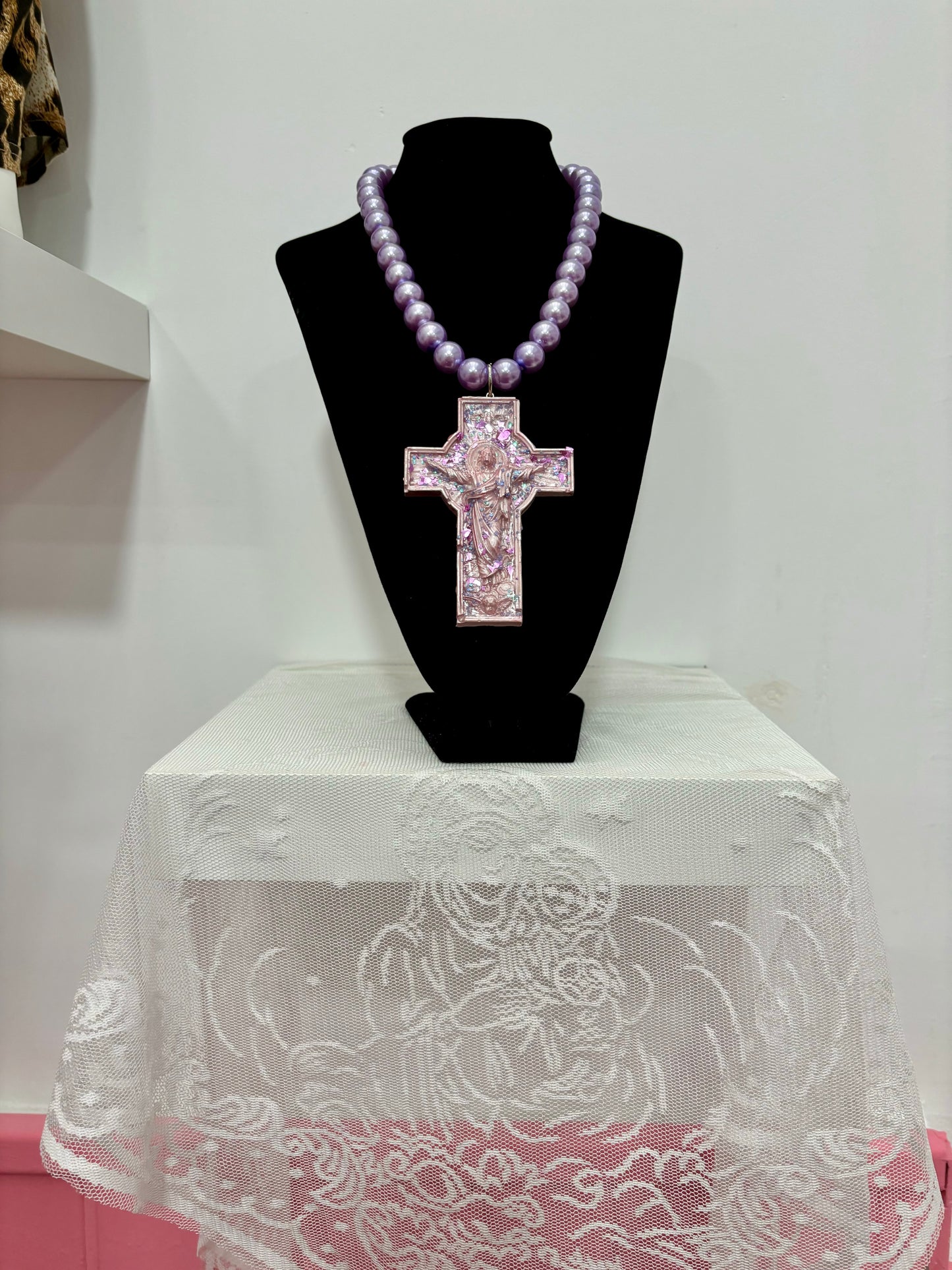 COLLAR PERLAS PARA CRISTO LILA