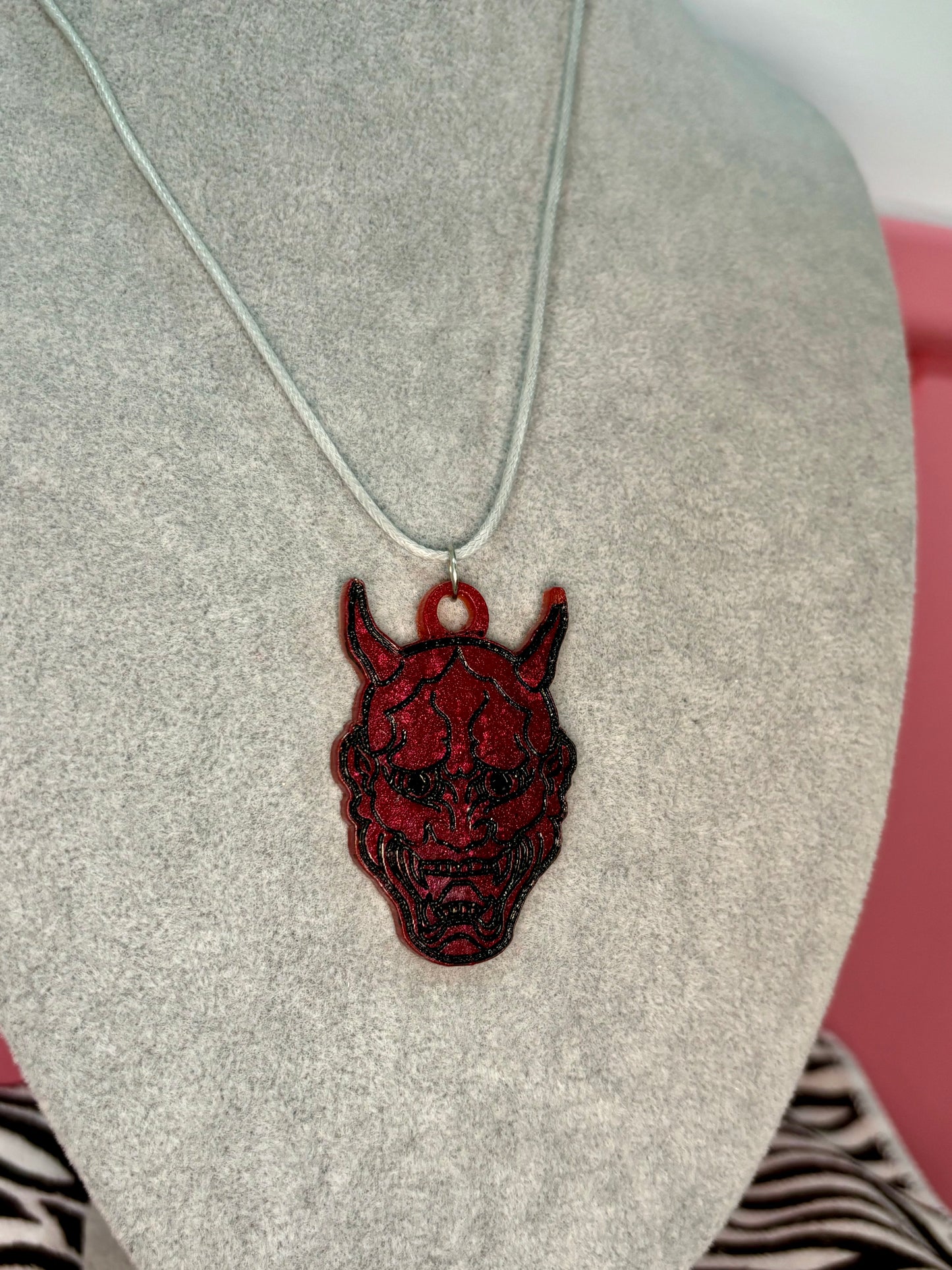 Collar Hannya Rojo