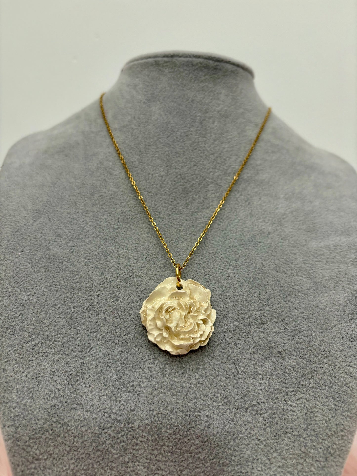 Cadena Clavelito