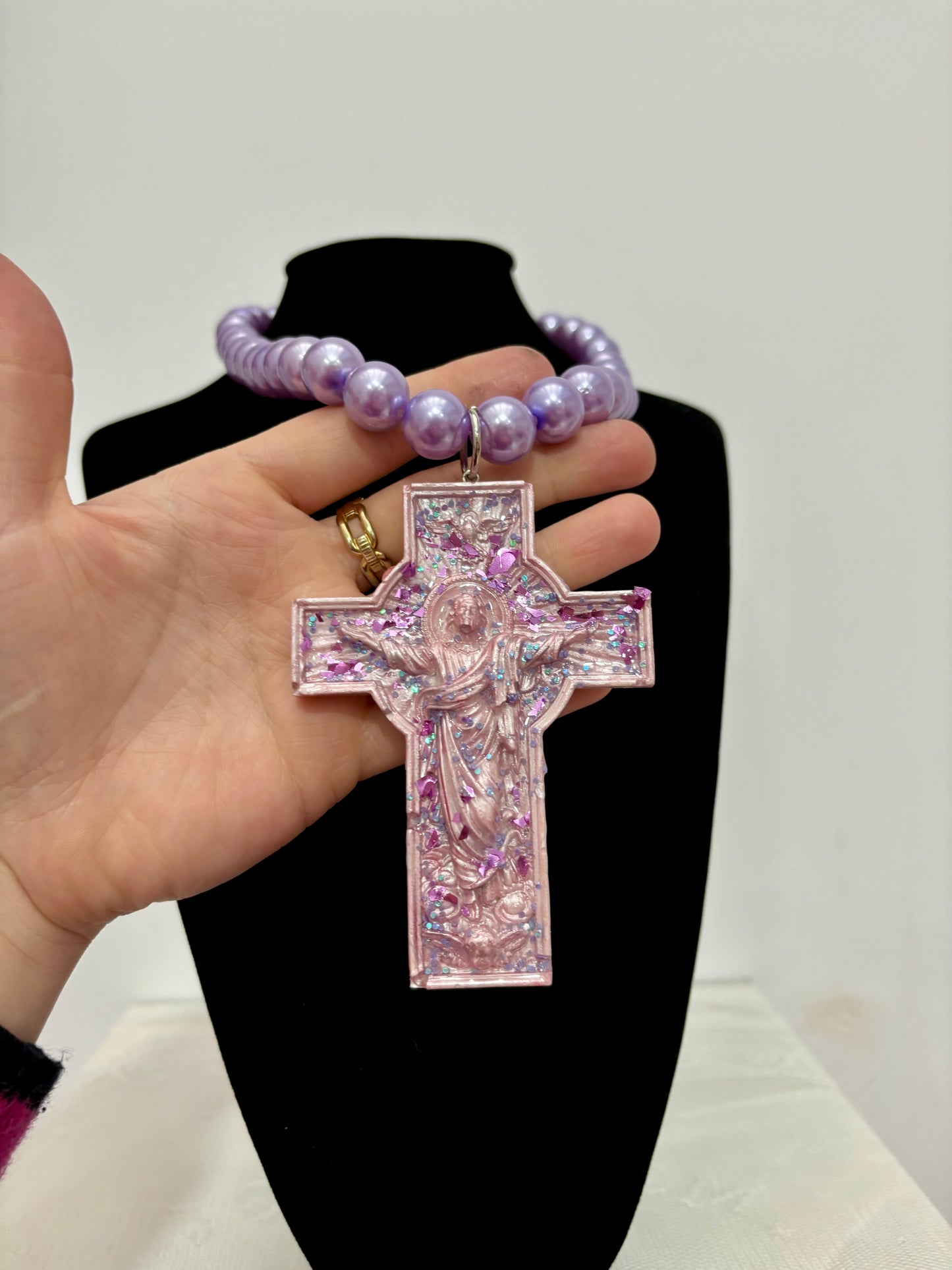 COLLAR PERLAS PARA CRISTO LILA