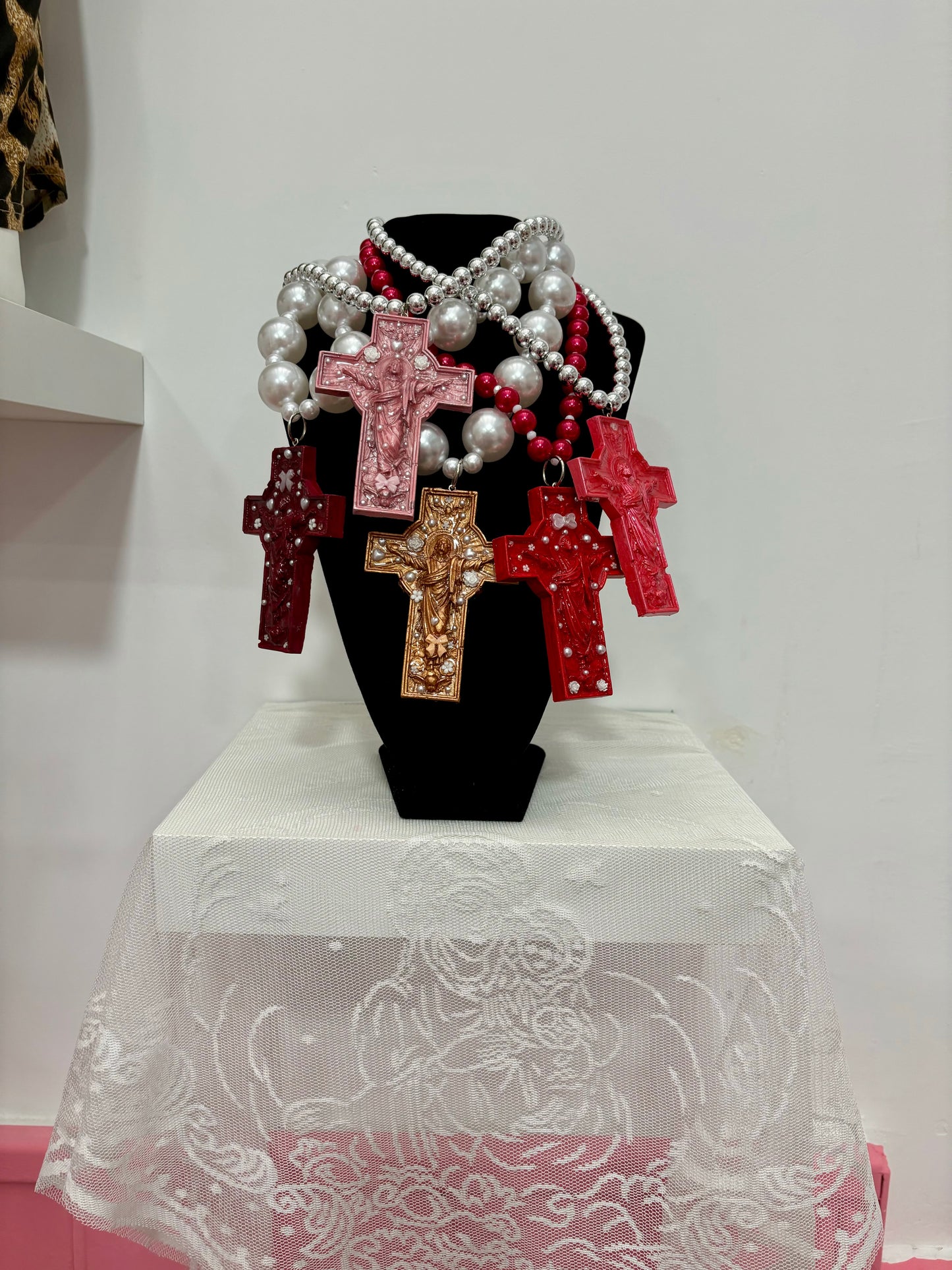 COLLAR PERLAS PARA CRISTO GRANATE