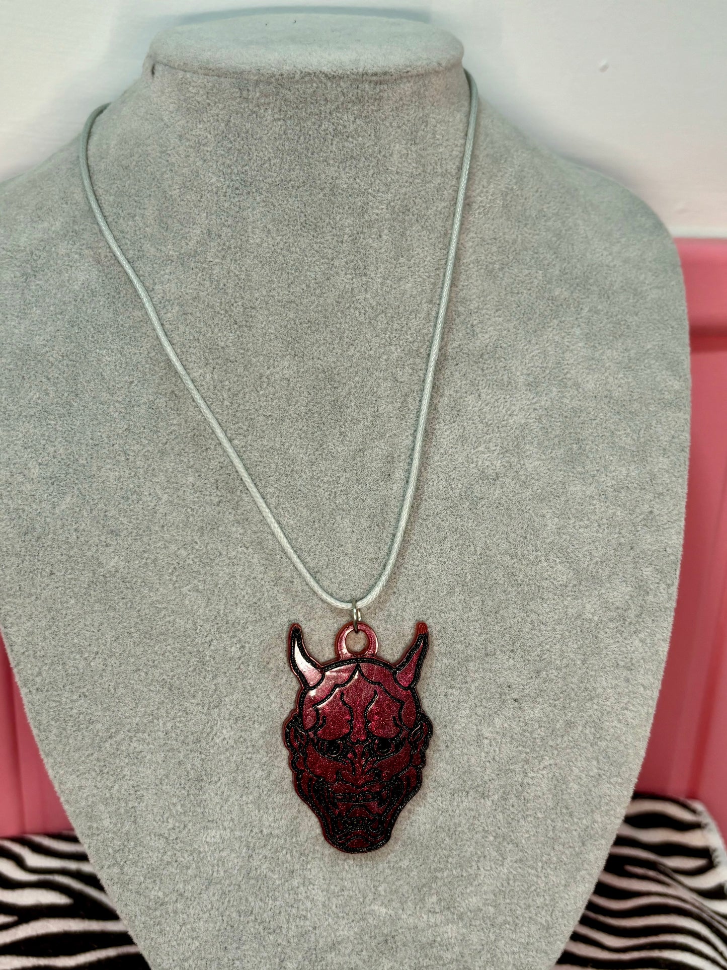 Collar Hannya Rojo