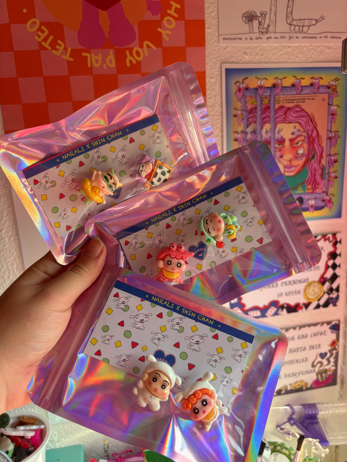 Charms Zuecos Shin Chan