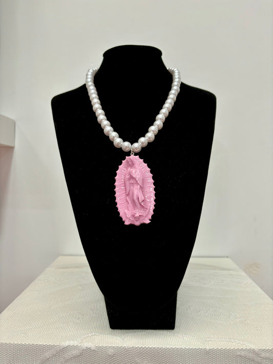 COLLAR VIRGEN DE GUADALUPE ROSA