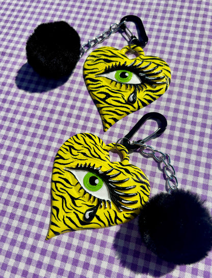 Charm Kora Zebra
