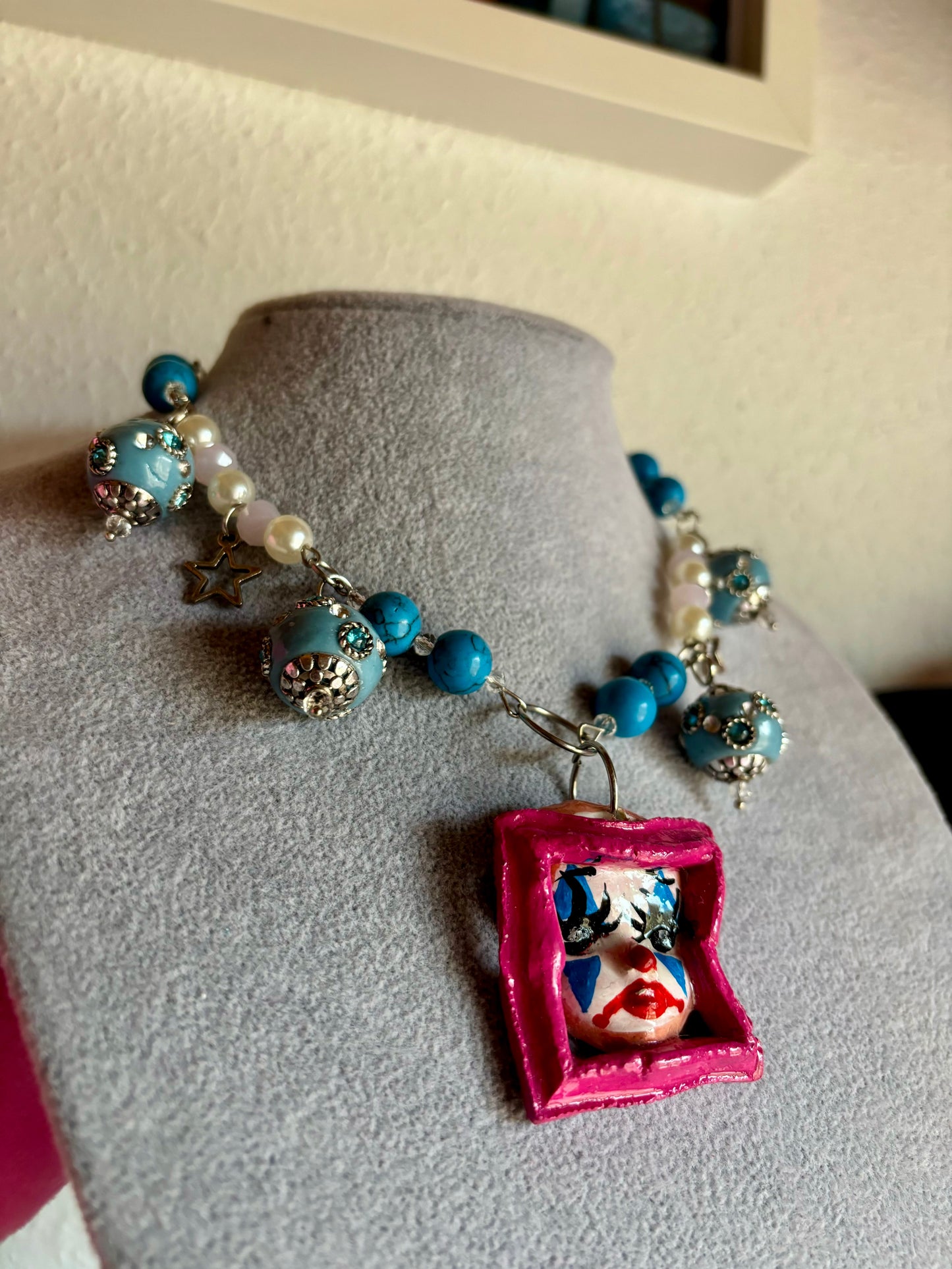 Gargantilla Clown Enmarcado