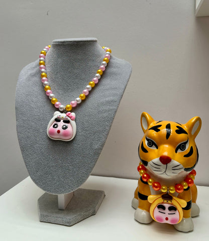 Collar Shinchan x HK
