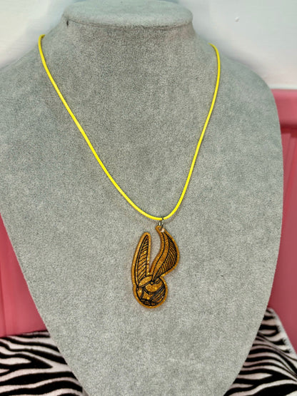 Collar Snitch Dorada